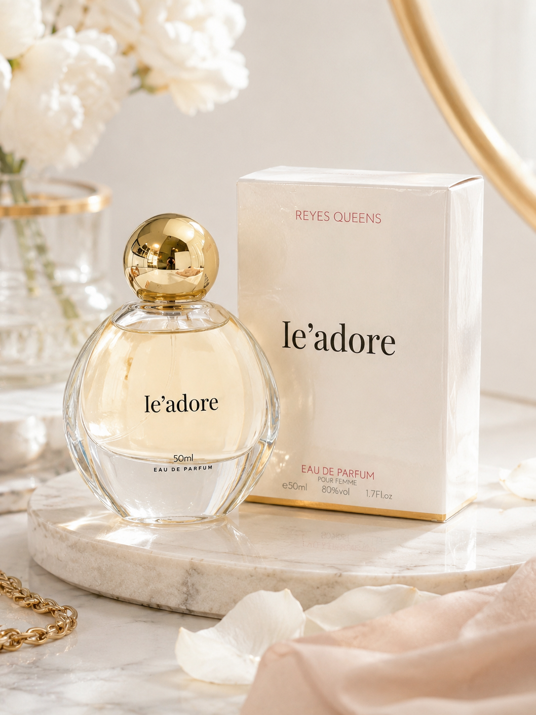 Eau de Parfum "Le'adore" par REYES QUEENS